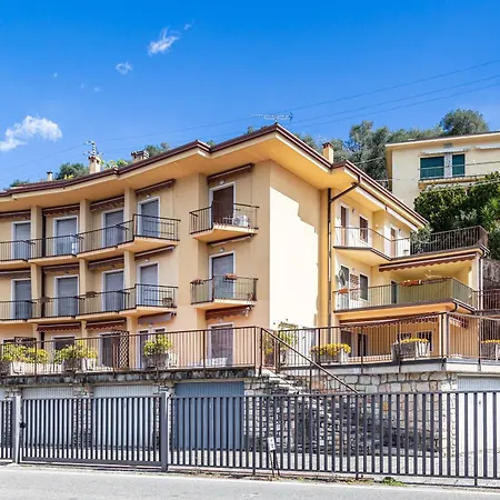 Graziella House - Terrazza Privata E Accesso Esclusivo Spiaggia! * Brenzone sul Garda
